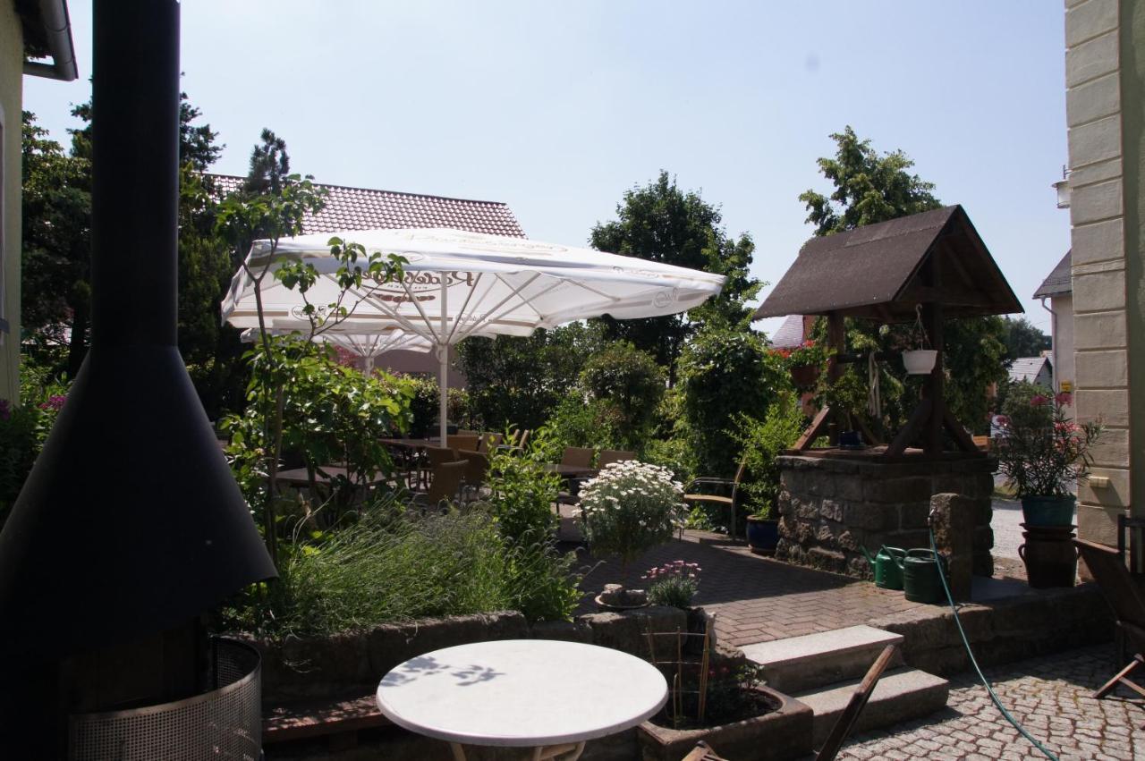 Landgasthaus Muellers Gasthof Radeberg Buitenkant foto